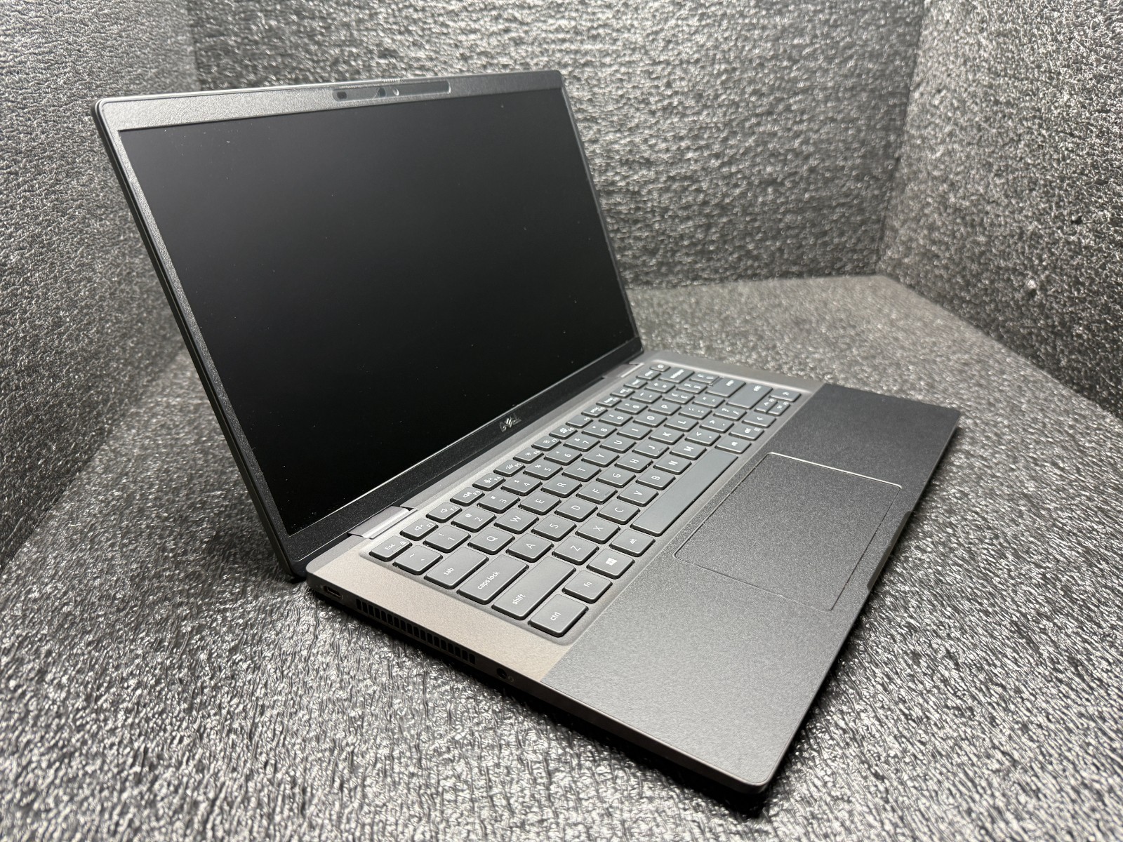 Dell Latitude 7420